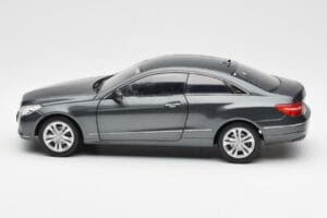 Mercedes E500 C207 Coupe Tenoric Šedý Norev 1:18 183540 Kov – obrázek 4 z 8