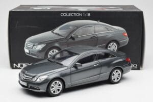 Mercedes E500 C207 Coupe Tenoric Šedý Norev 1:18 183540 Kov – obrázek 8 z 8