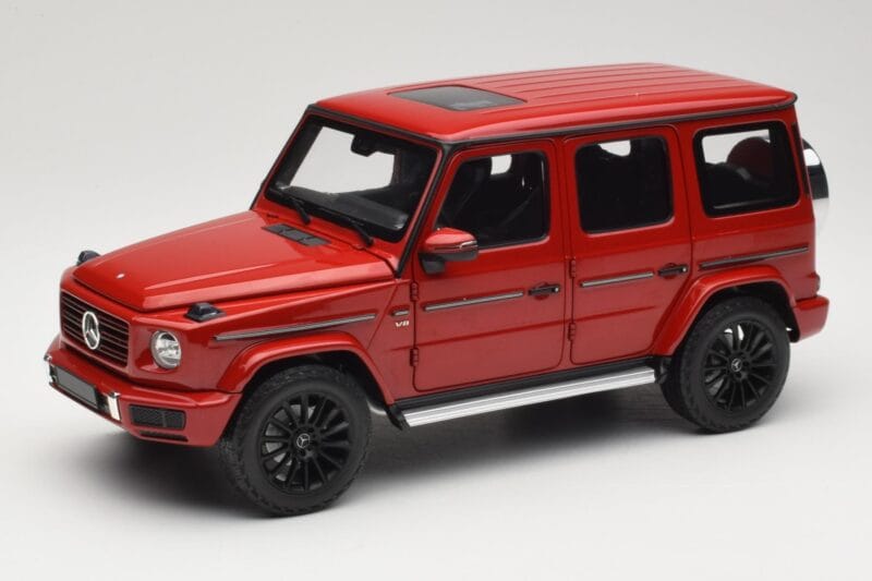 Mercedes G 500 W463 Červený Minichamps 1:18 110037101 Kov