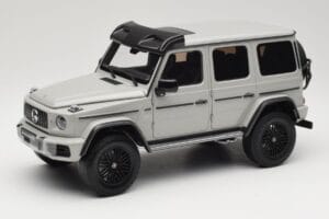 Mercedes G 63 AMG 4x4 Squared Arabian Grey Almost Real 1:18 820829 Kov