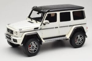Mercedes G 63 AMG 4x4 Squared Polar White Almost Real 1:18 820203 Kov