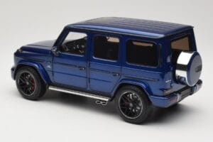 Mercedes G 63 AMG W463 Blue Metallic Minichamps 1:18 110037061 Kov – obrázek 7 z 8