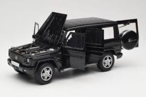 Mercedes G-Class G 500 W463 Smaragd Black Metallic AUTOart 1:18 76101 Kov – obrázek 2 z 8