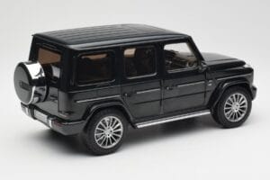 Mercedes G-Class G500 W463A Emerald Green Minichamps 1:18 B66960810 Kov – obrázek 3 z 8