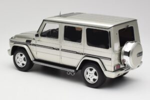 Mercedes G-Class G55 AMG W463 Iridium Stříbrný Otto 1:18 OT1126 Pryskyřice – obrázek 5 z 6
