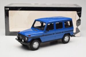 Mercedes G-Class W460 LWB Tmavě Modrý Minichamps 1:18 155038100 Kov – obrázek 6 z 6