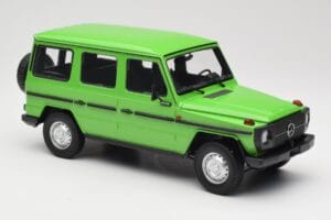 Mercedes G-Class W460 LWB Zelený Minichamps 1:18 155038101 Kov – obrázek 4 z 6