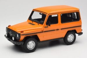 Mercedes G-Class W460 SWB Oranžový Minichamps 1:18 155038000 Kov