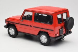 Mercedes G-Class W460 SWB Červený Minichamps 1:18 155038002 Kov – obrázek 5 z 6