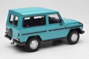Mercedes G-Class W460 SWB Tyrkysový Minichamps 1:18 155038001 Kov – obrázek 2 z 6