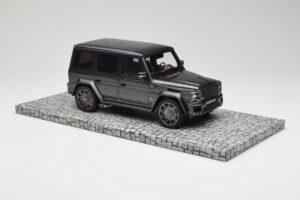 Mercedes G-Class W463 Brabus V12 800 Widestar Šedý Minichamps 1:18 107032300 Kov – obrázek 4 z 6
