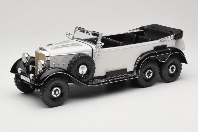 Mercedes G4 W31 Bílý MCG 1:18 MCG18208 Kov