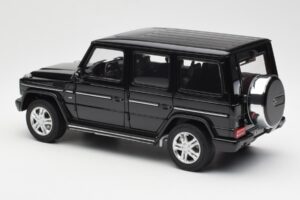 Mercedes G500 W463 Černý AUTOart 1:18 76216 Kov – obrázek 7 z 8