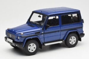 Mercedes G500 W463 SWB Modrý AUTOart 1:18 76114 Kov