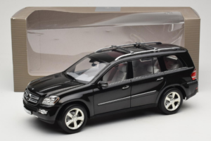 Mercedes GL X164 Period Brown Minichamps 1:18 B66962336 Kov – obrázek 8 z 8