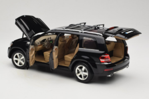 Mercedes GL X164 Tanzanite Blue Minichamps 1:18 B66962335 Kov – obrázek 5 z 8