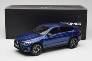 Mercedes AMG GLC 43 Coupe Brilliant Modrý GT Spirit 1:18 B66960468 Pryskyřice – obrázek 6 z 6
