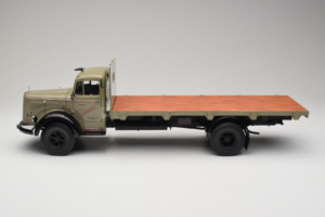 Mercedes L6600 Rungewagen Šedý Černý Minichamps 1:18 109031050-R1 Kov – obrázek 4 z 9