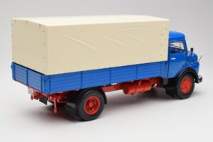 Mercedes L911 Modrý Schuco 1:18 450044800 Kov – obrázek 3 z 8