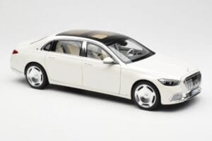 Mercedes Maybach S680 4Matic X223 Diamond Bílý Norev 1:18 183918 Kov – obrázek 6 z 8