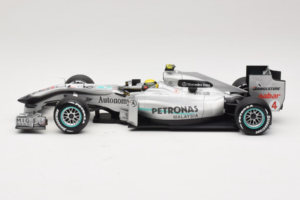 Mercedes MGP W01 #4 N. Rosberg Mercedes GP 2010 Minichamps 1:18 110100004 Kov – obrázek 3 z 7