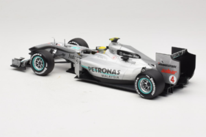 Mercedes MGP W01 #4 N. Rosberg Mercedes GP 2010 Minichamps 1:18 110100004 Kov – obrázek 5 z 7