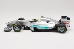 Mercedes MGP W02 #8 N. Rosberg Mercedes GP Showcar 2011 Minichamps 1:18 110110078 Kov – obrázek 3 z 7
