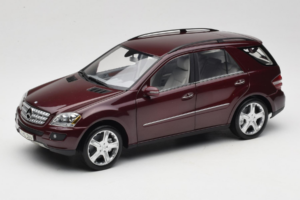Mercedes ML W164 Red Metallic Minichamps 1:18 150034500 Kov