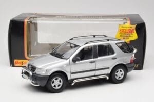 Mercedes ML320 W163 Stříbrný Maisto 1:18 50319 Kov – obrázek 8 z 8