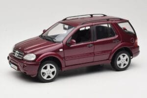 Mercedes ML55 AMG W163 Červený Maisto 1:18 50348 Kov