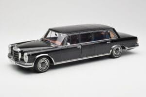 Mercedes 600 Pullman W100 Černý AUTOart 1:18 76197 Kov