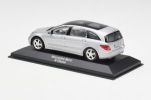 Mercedes R-Class W251 Iridium Silver Minichamps 1:43 B66962214 Kov – obrázek 3 z 4