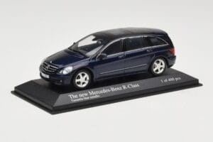 Mercedes R-Class W251 Tanzanite Blue Minichamps 1:43 B66962215 Kov – obrázek 2 z 4