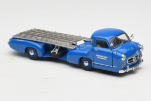 Mercedes Renntransporter Blue Wonder CMC 1:43 M-036K Kov – obrázek 6 z 8