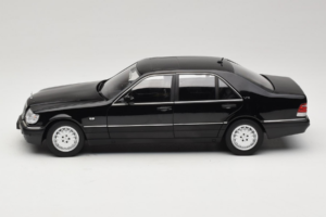 Mercedes S-Class W140 S600 Obsidian Black Metallic Norev 1:18 183045 Kov – obrázek 4 z 8
