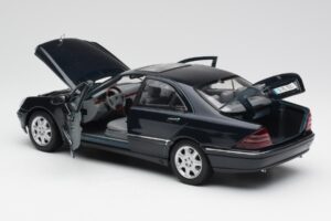Mercedes S-Class W220 Modrý Maisto 1:18 56051 Kov – obrázek 5 z 8