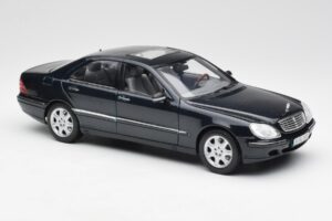 Mercedes S-Class W220 Modrý Maisto 1:18 56051 Kov – obrázek 6 z 8