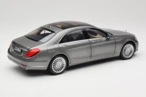 Mercedes S-Class W222 Grey Metallic Norev 1:18 183481 Kov – obrázek 3 z 8