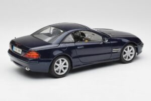Mercedes SL 500 R230 Modrý Maisto 1:18 B66962126 Kov – obrázek 3 z 8