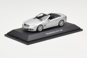 Mercedes SL 55 AMG R230 Stříbrný Minichamps 1:43 B66962347 Kov – obrázek 2 z 4