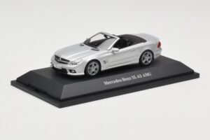 Mercedes SL 63 AMG R230 Silver Metallic Minichamps 1:43 B66960018 Kov – obrázek 2 z 4