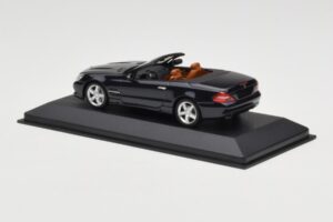 Mercedes SL R230 Černý Minichamps 1:43 B66961922 Kov – obrázek 3 z 4