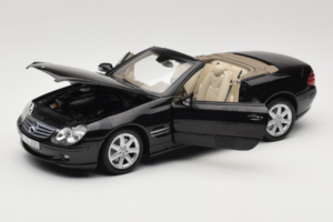 Mercedes SL R129 Černý Minichamps 1:18 B66962171 Kov – obrázek 2 z 11