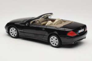 Mercedes SL R129 Černý Minichamps 1:18 B66962171 Kov – obrázek 9 z 11