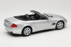Mercedes SL R129 Stříbrný Minichamps 1:18 B66962133 Kov – obrázek 4 z 10