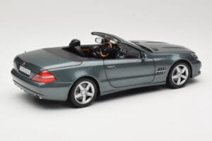 Mercedes SL R230 Amiant Green Minichamps 1:18 B66962389 Kov – obrázek 3 z 8
