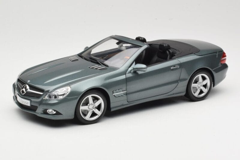 Mercedes SL R230 Amiant Green Minichamps 1:18 B66962389 Kov