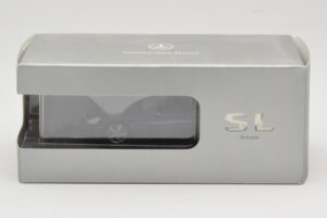 Mercedes SL R230 Tenorit Grey Metallic Minichamps 1:43 B66962392 Kov – obrázek 4 z 4