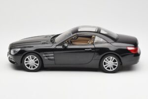 Mercedes SL R231 Magnetite Černá Metalíza Norev 1:18 B66960107 Kov – obrázek 5 z 9