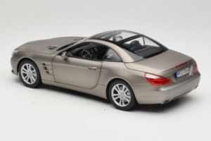 Mercedes SL500 R231 Dark Grey Matt Norev 1:18 183590 Kov – obrázek 8 z 9